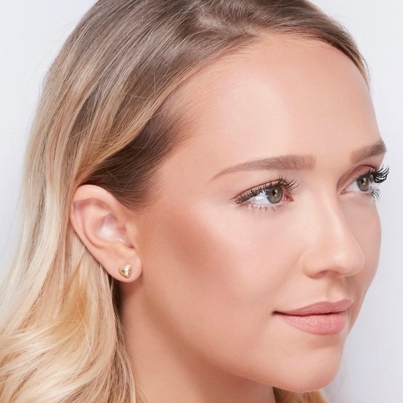 NEW Too Faced Sun Bunny Radiant Duo Tone Bronzer Color California Glow - Picture 5 of 9